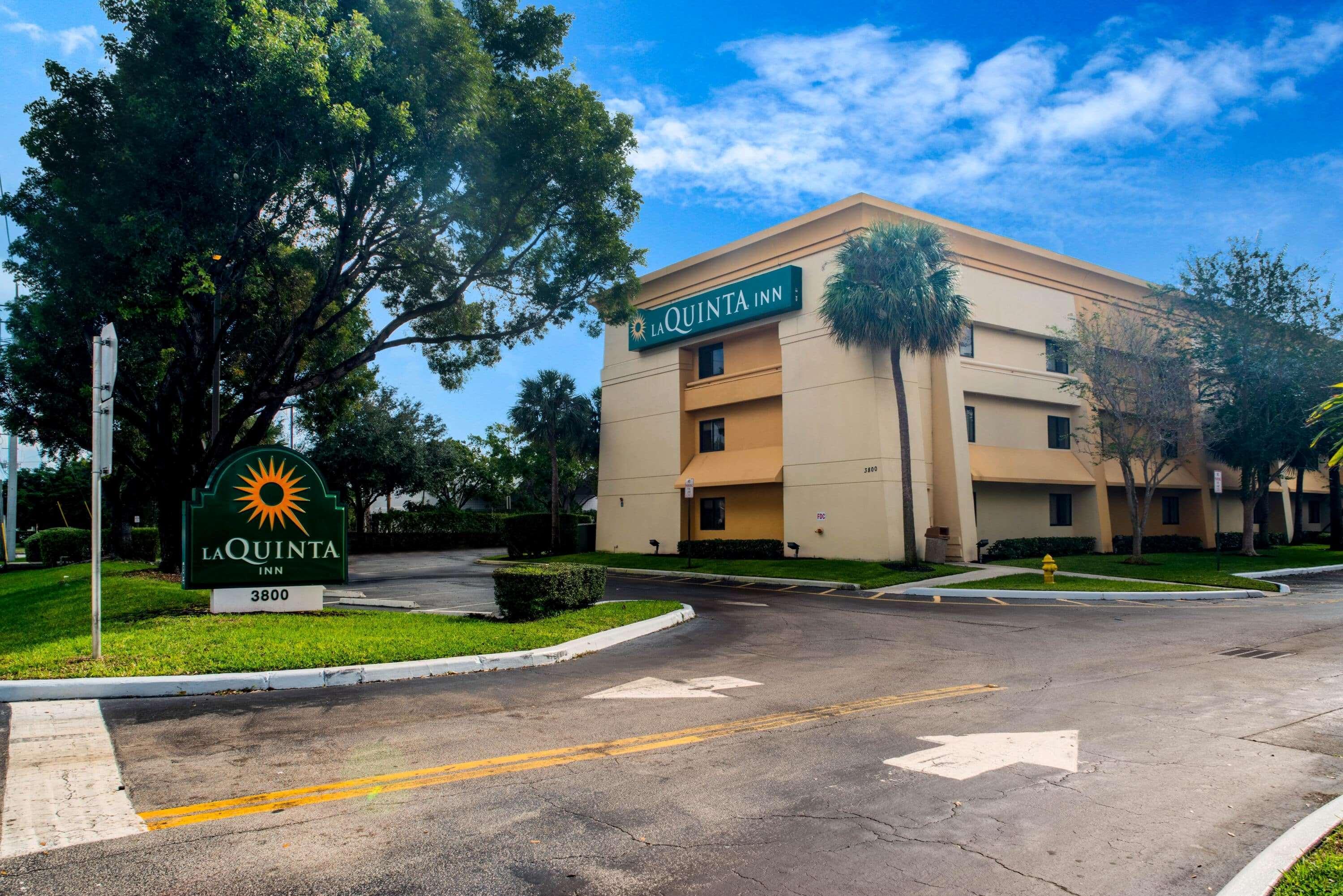 La Quinta Inn By Wyndham Ft. Lauderdale Tamarac East Lauderdale Lakes Exteriör bild